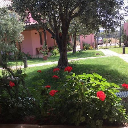 La Corte Dei Rei Aparthotel Castiadas Exterior foto