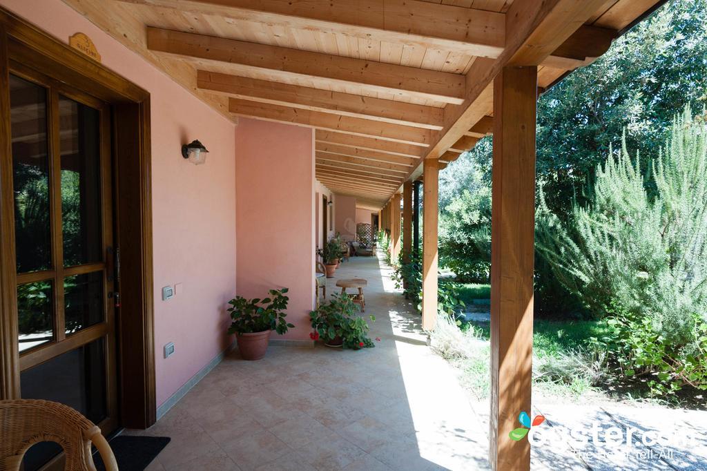 La Corte Dei Rei Aparthotel Castiadas Exterior foto